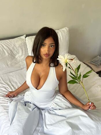 Full leaked Imanimalikaa private onlyfans photo