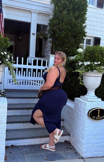 Full leaked Isa belle private onlyfans photo