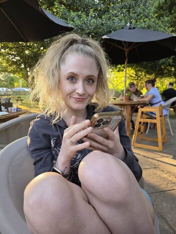 Full leaked Janet devlin private onlyfans photo