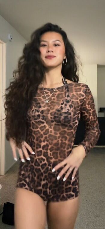 Full leaked Jasmine yi page private onlyfans photo