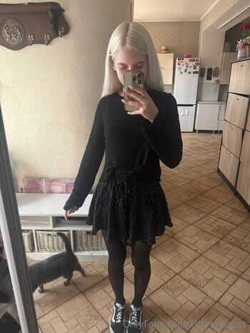 Full leaked Kittykissesss private onlyfans photo