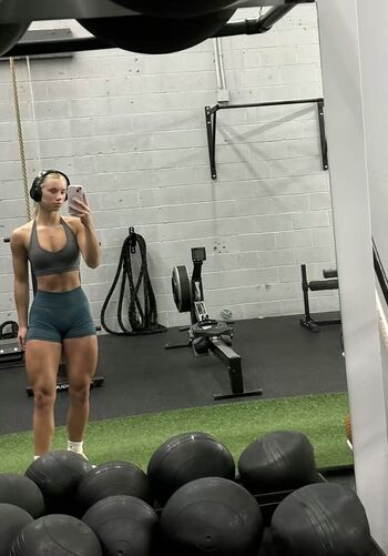 Full leaked Lauren creon private onlyfans photo