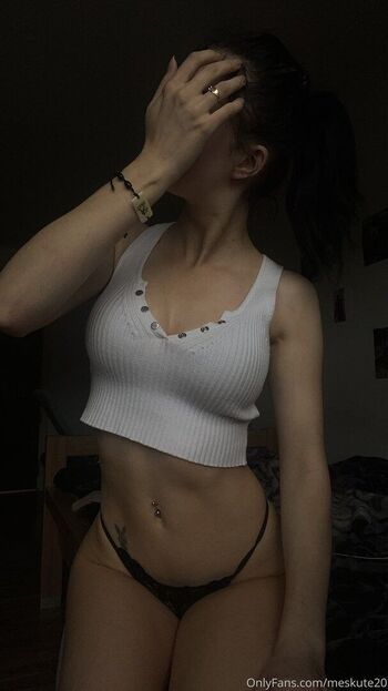 Full leaked Lithuanian girls private onlyfans photo