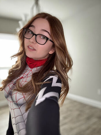 Full leaked Lyssaurora private onlyfans photo