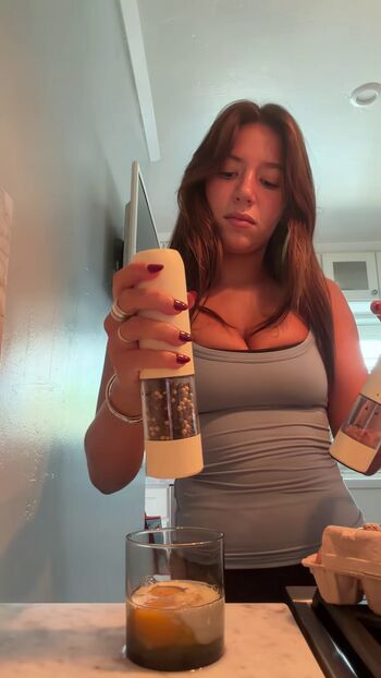 Full leaked Mackenzie ziegler private onlyfans photo