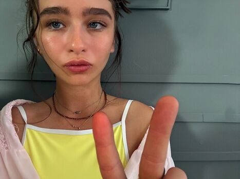 Full leaked Malina weissman private onlyfans photo