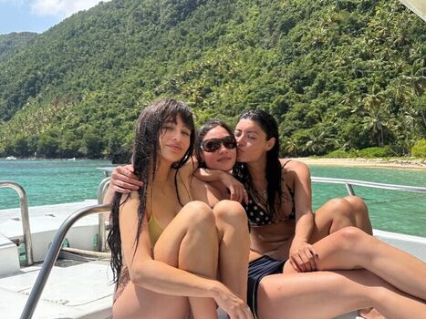 Full leaked Malina weissman private onlyfans photo