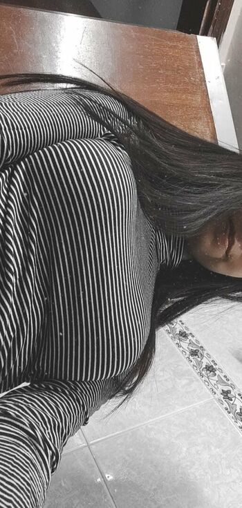 Full leaked Maryam ahmed private onlyfans photo