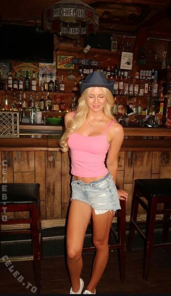 Full leaked Mavie noelle private onlyfans photo