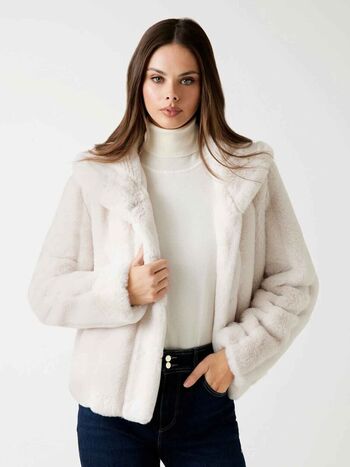 Meika Woollard