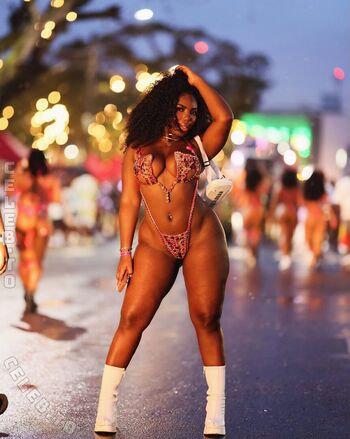 Full leaked Melaxgoddess private onlyfans photo