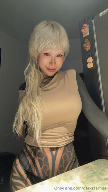 Mia19951226