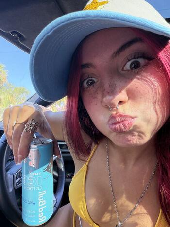 Full leaked Midget miki private onlyfans photo