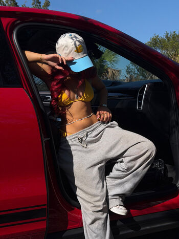 Full leaked Midget miki private onlyfans photo
