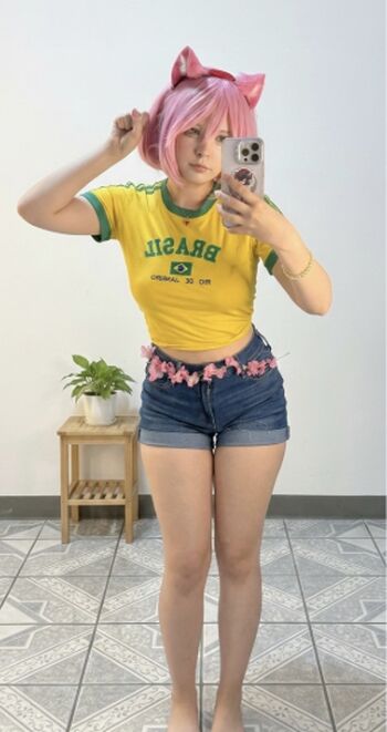 Full leaked Mishi miku private onlyfans photo