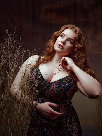 MissDeadlyRed