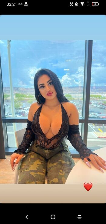 Full leaked Nadia khar private onlyfans photo
