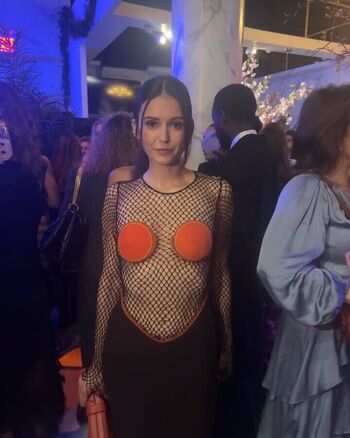 Nina Dobrev