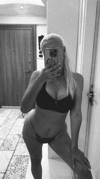 Full leaked Nurcan bingl private onlyfans photo
