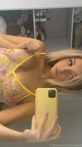 Full leaked Olivia evi plant  page private onlyfans photo
