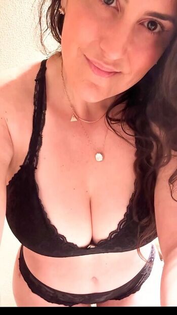 Full leaked Oregonfarmsanctuary private onlyfans photo