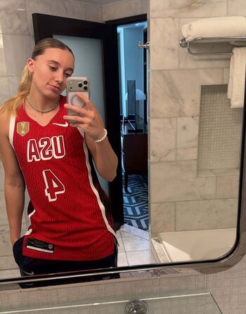 Paige Bueckers