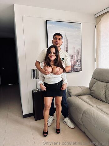 Full leaked Pareja cuckold bi private onlyfans photo