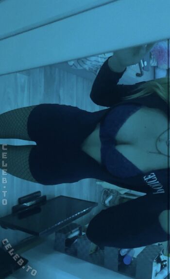 Full leaked Peachysecrets private onlyfans photo
