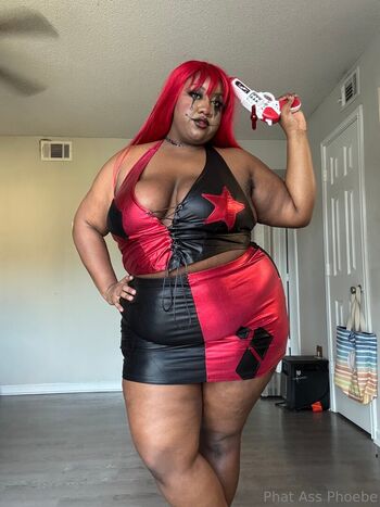 Full leaked Phatassphoebe private onlyfans photo
