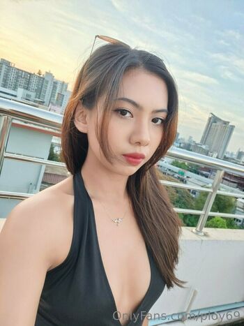 Full leaked Ploy private onlyfans photo