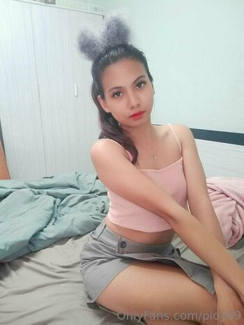 Full leaked Ploy private onlyfans photo
