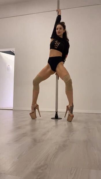 Pole Dance