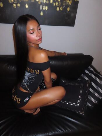 Full leaked Prettygirll mara private onlyfans photo