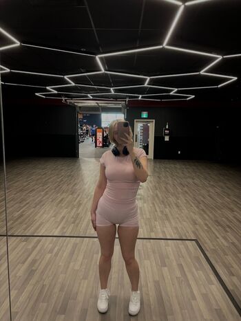 Full leaked Prettypixiek private onlyfans photo