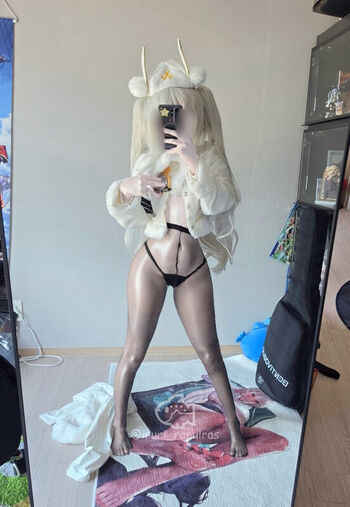 Full leaked Rapulras private onlyfans photo
