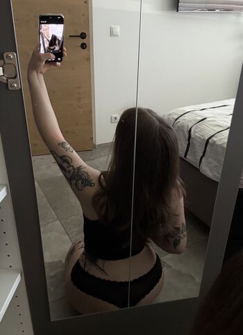 Full leaked Rezxxvv private onlyfans photo