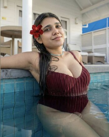 Full leaked Sadhana naidu private onlyfans photo