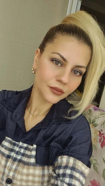 Full leaked Sahllileyla private onlyfans photo