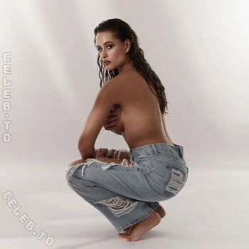 Full leaked Samira wsbg private onlyfans photo