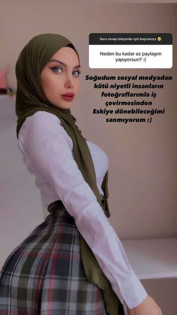 Full leaked Sariikubraa  page private onlyfans photo