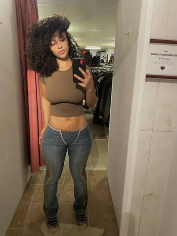 Sarina Bree