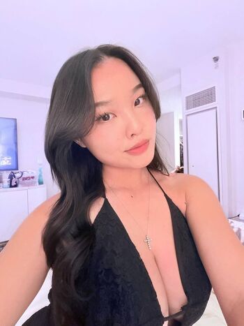 Seleena Her