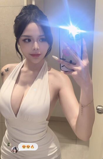 Full leaked Selina chung private onlyfans photo
