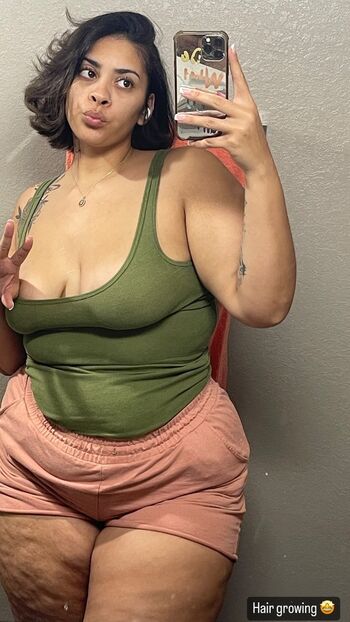 SessyyMarieee