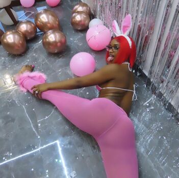 Sexxy Red