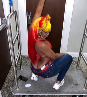 Full leaked Sexxy red private onlyfans photo