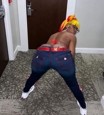 Full leaked Sexxy red private onlyfans photo