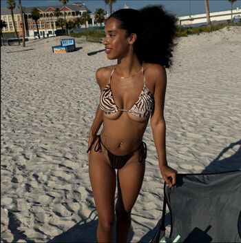 Full leaked Shaianne private onlyfans photo