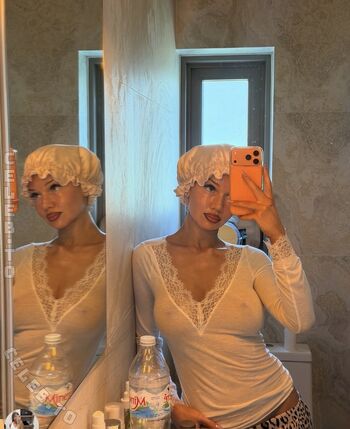Shirin David