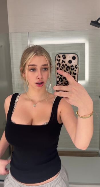 sofyaplotnikova